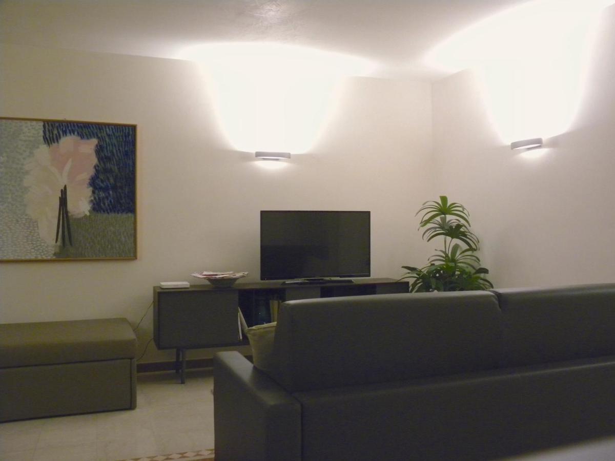 Portico Oscuro Deluxe Apartment - Centro Citta Тревизо Экстерьер фото