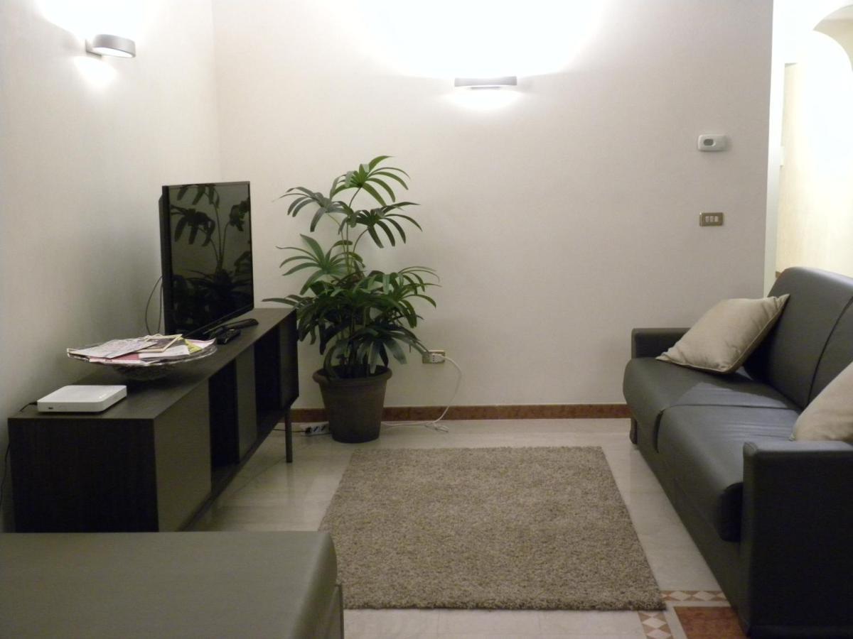 Portico Oscuro Deluxe Apartment - Centro Citta Тревизо Экстерьер фото